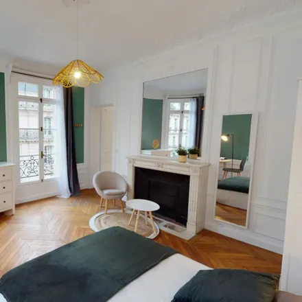 Image 1 - 25 Rue Boissière, 75116 Paris, France - Room for rent