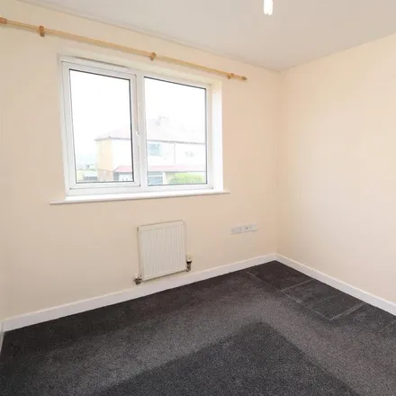 Image 5 - Marsh, Pudsey, LS28 7NX, United Kingdom - Apartment for rent