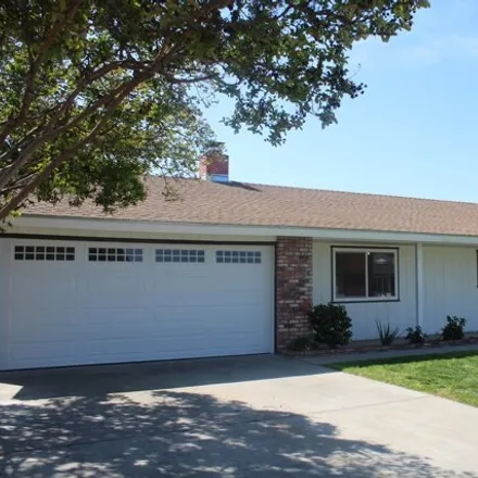 Buy this 3 bed house on 3015 West Mary Avenue in Visalia, CA 93277