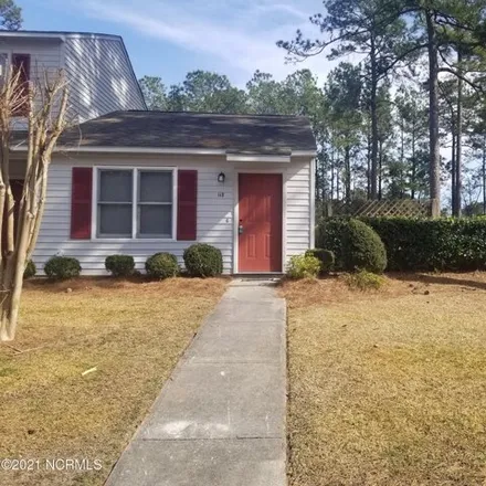 Image 1 - 191 Port Drive North, Swansboro, NC 28584, USA - Townhouse for rent