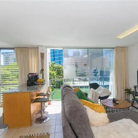 Image 2 - 612 McCully Street, Honolulu, HI 96826, USA - Condo for sale