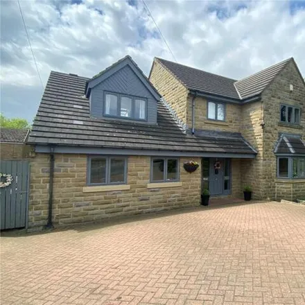 Buy this 5 bed house on Brow Lane in Shelf, HX3 7QJ
