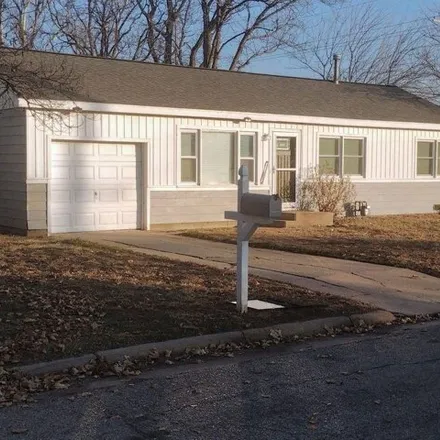 Buy this 3 bed house on 674 Charles Street in Hutchinson, KS 67501