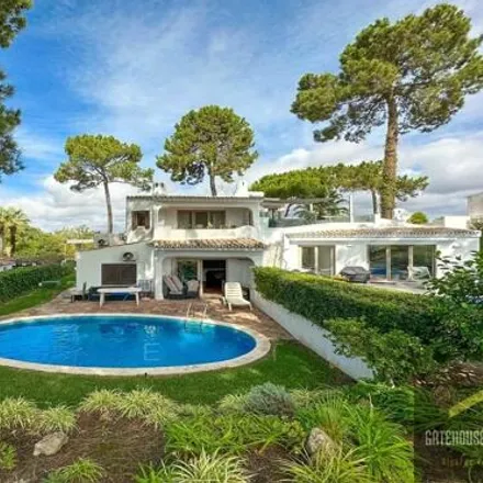 Buy this 3 bed house on Avenida da Marina in 8125-401 Quarteira, Portugal