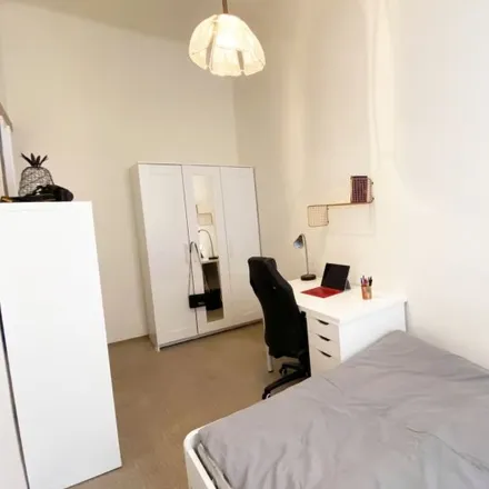 Rent this 3 bed room on Wallensteinstraße 54 in 1200 Vienna, Austria