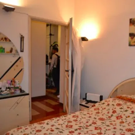 Rent this 2 bed room on Sara Assicurazioni in Viale Sarca, 187