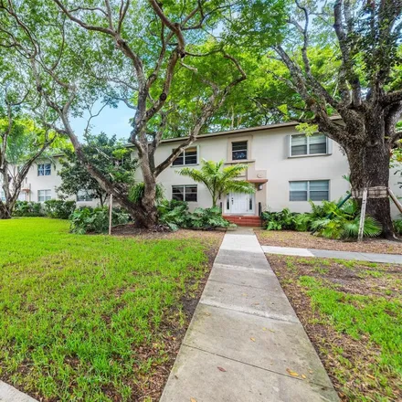 Buy this 2 bed condo on 5580 Southwest 78th Street in Miami-Dade County, FL 33143