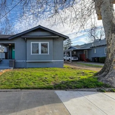 Buy this 3 bed house on 106 Brookview Street in Roseville, CA 95678