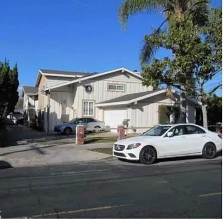 Image 1 - 2757 East 17th Street, Long Beach, CA 90804, USA - House for sale