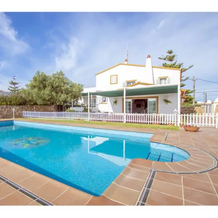 Buy this 3 bed house on Son Oleo