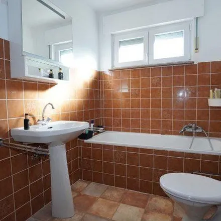 Rent this 1 bed apartment on Klothstraße - Rue Kloth 46 in 4720 Kelmis - La Calamine, Belgium