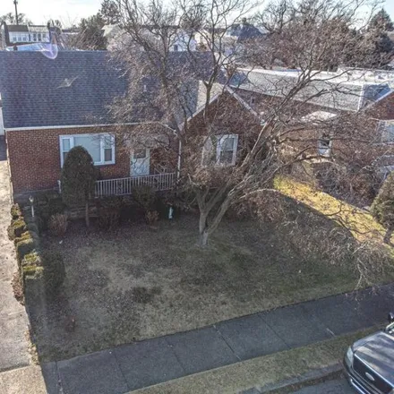 Buy this 4 bed house on 936 Faunce Street in Philadelphia, PA 19111