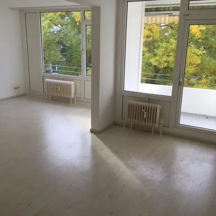 Rent this 3 bed apartment on Spandauer Straße 6 in 40789 Monheim am Rhein, Germany