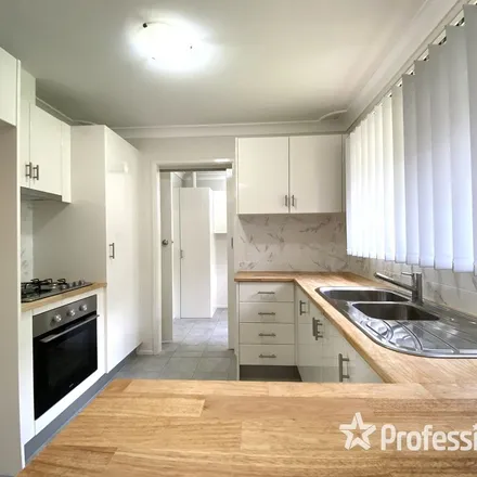 Image 3 - Brigalow Avenue, Casula NSW 2170, Australia - Apartment for rent