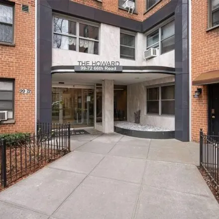 Image 2 - 99-72 66th Road, New York, NY 11374, USA - Apartment for sale