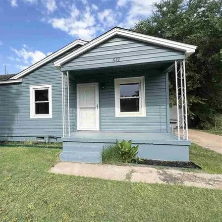 Image 2 - 512 NE Carver Ave, Lawton, Oklahoma, 73507 - House for sale