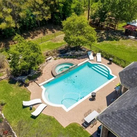 Image 5 - 1122 Wishing Well Court, Cedar Hill, TX 75104, USA - House for sale