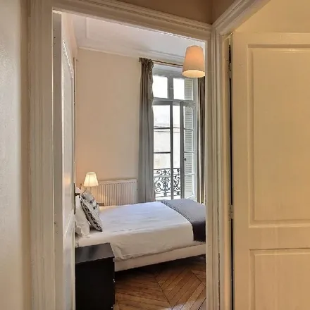 Image 5 - 10 Rue de Sévigné, 75004 Paris, France - Apartment for rent