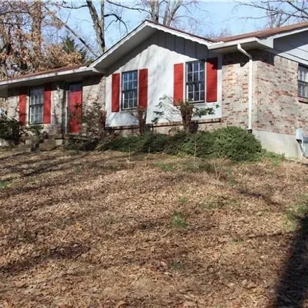 Buy this 4 bed house on 2848 Thrush Drive in Valley View, Clarksville