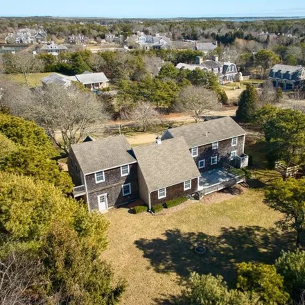 Image 3 - 14 Muskoday Lane, Edgartown, MA 02539, USA - House for sale