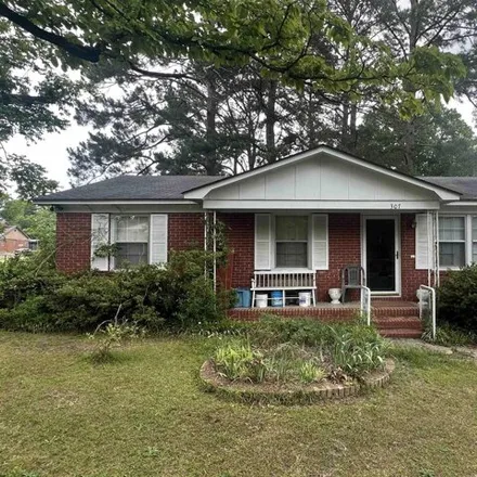 Buy this 3 bed house on 349 Noble Street in Florence, SC 29506