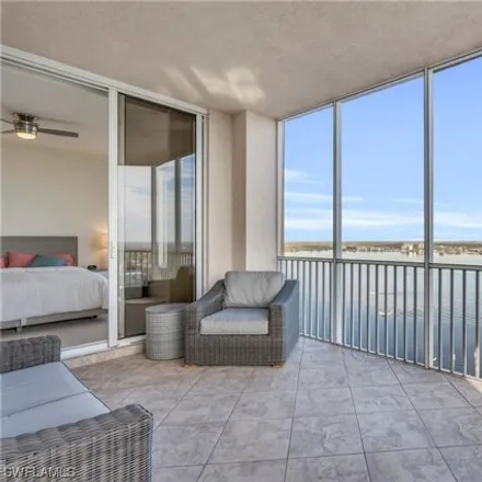 Image 3 - High Point Place Building II, 2090 West First Street, Fort Myers, FL 33901, USA - Condo for sale