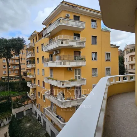 Image 4 - Via Alberto Caroncini, 00197 Rome RM, Italy - Apartment for rent