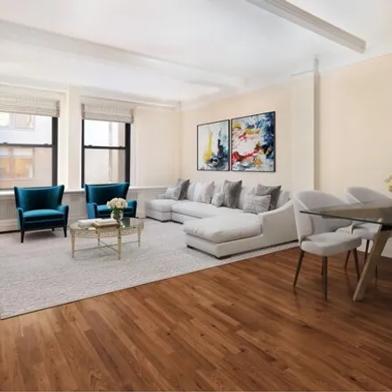 Buy this studio townhouse on 212 East 48th Street in New York, NY 10017