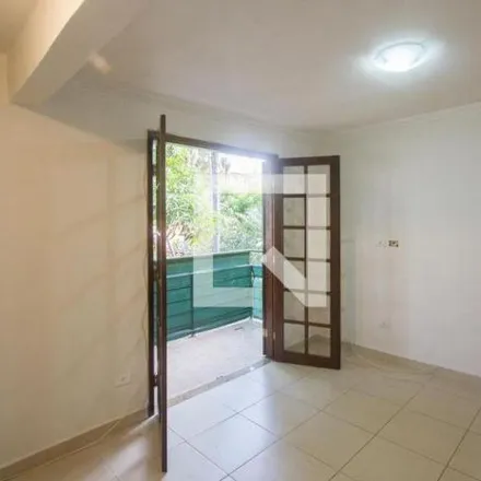 Rent this 2 bed house on Rua Sinfrônio Silva in Santo Amaro, São Paulo - SP