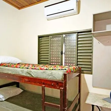 Rent this 3 bed house on Jardim Santa Efigênia in Olímpia - SP, 15404-012