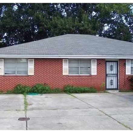 Rent this 4 bed house on 4519 West Metairie Avenue in Metairie, LA 70001