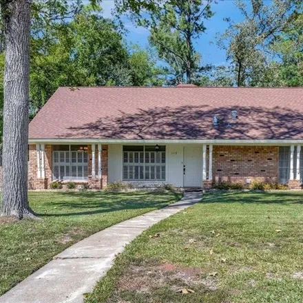 Buy this 4 bed house on 157 Lakewind Drive in Lufkin, TX 75901