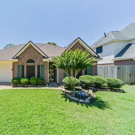 Buy this 3 bed house on 347 South Hampton Court in Harris County, TX 77562