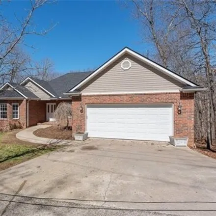 Buy this 5 bed house on 3 Appleby Lane in Bella Vista, AR 72715