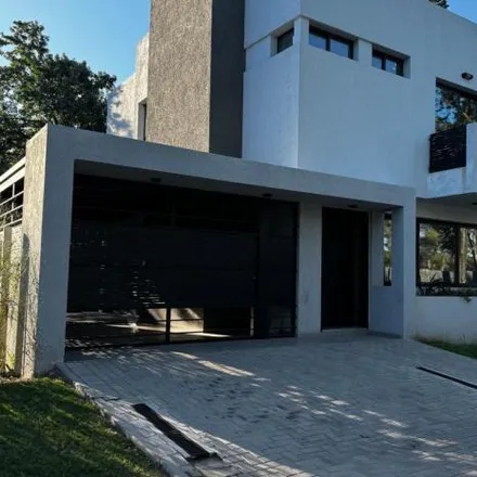Buy this 3 bed house on Circulo Italiano in Avenida Eguía Zanón, Villa Warcalde