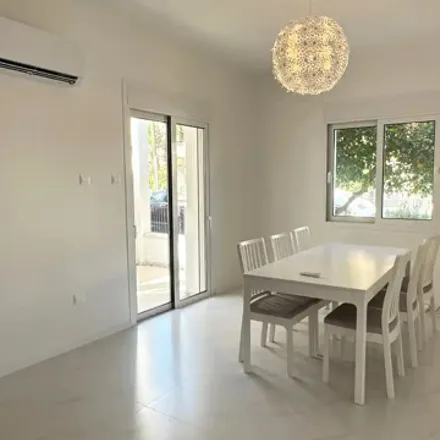 Image 8 - Limassol, Limassol District - Apartment for rent