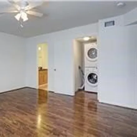 Image 7 - 435 Hawthorne Street, Houston, TX 77006, USA - Apartment for rent