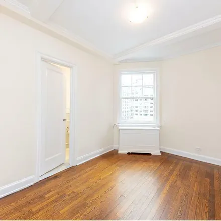 Image 5 - 47 East 64th Street, New York, NY 10065, USA - Apartment for rent