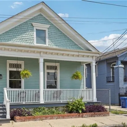 Buy this 3 bed house on 4875 Laurel Street in New Orleans, LA 70115