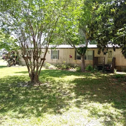 Buy this 3 bed house on 4932 Mount Pleasant Road in Groveland, FL 34736