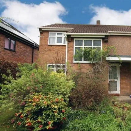 Buy this 3 bed house on Wey Gates Drive in Hale Barns, WA15 0BP