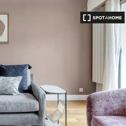 Rent this 1 bed apartment on 7 Rue Vernier in 75017 Paris, France