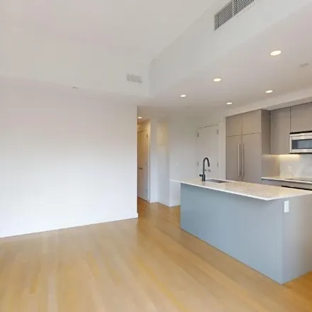 Rent this 2 bed apartment on 515 East 86th Street in New York, NY 10128
