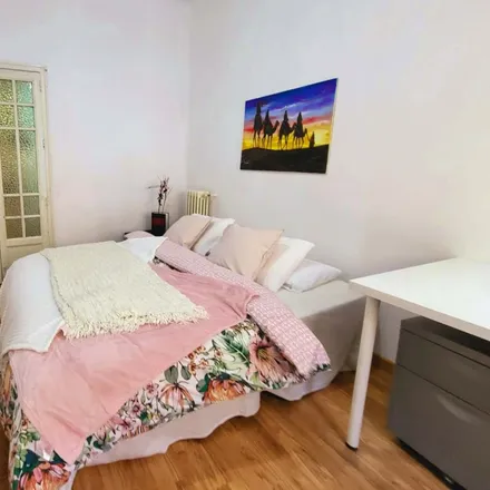 Rent this 1 bed room on Calle de Ferraz in 33, 28008 Madrid