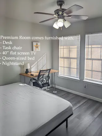 Rent this 1 bed room on US
