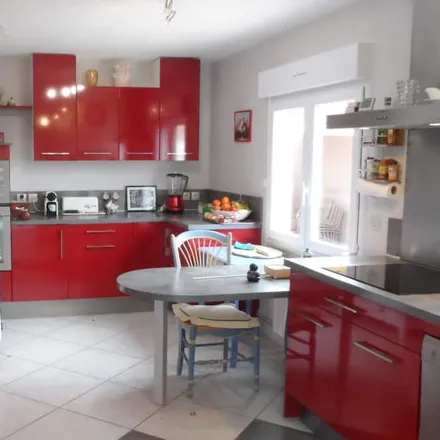 Image 3 - 34110 Frontignan, France - House for rent