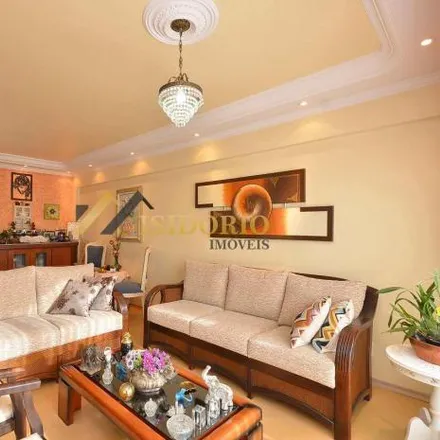 Buy this 4 bed apartment on Avenida Paraná 679 in Cabral, Curitiba - PR