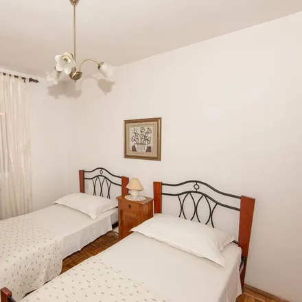 Image 6 - Molat, 23292 Brgulje, Croatia - Apartment for rent