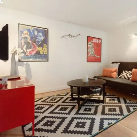Rent this 1 bed apartment on Paris in 2nd Arrondissement, FR
