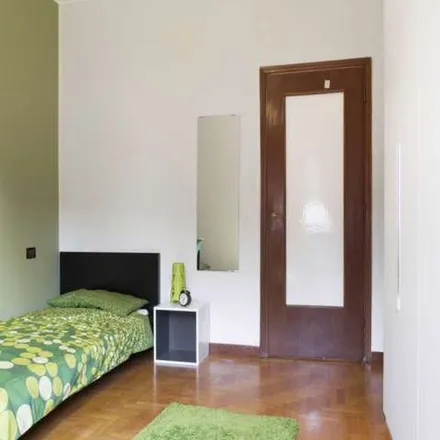 Image 7 - Scaringi, Viale Sabotino, 20135 Milan MI, Italy - Apartment for rent